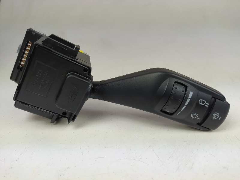 Recambio de mando limpia para ford kuga (cbs) titanium referencia OEM IAM 4M5T17A553BD  