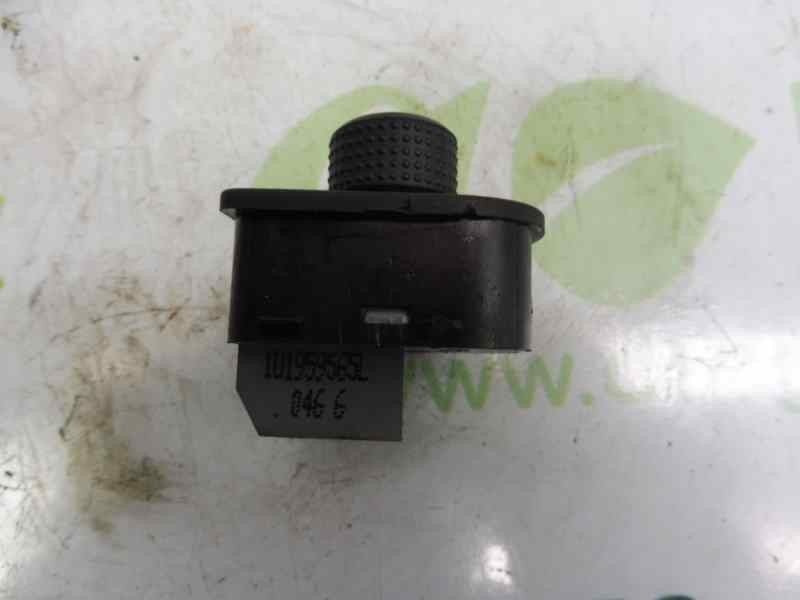 Recambio de mando retrovisor para skoda octavia berlina (1u2) tour referencia OEM IAM 1U1959565L  