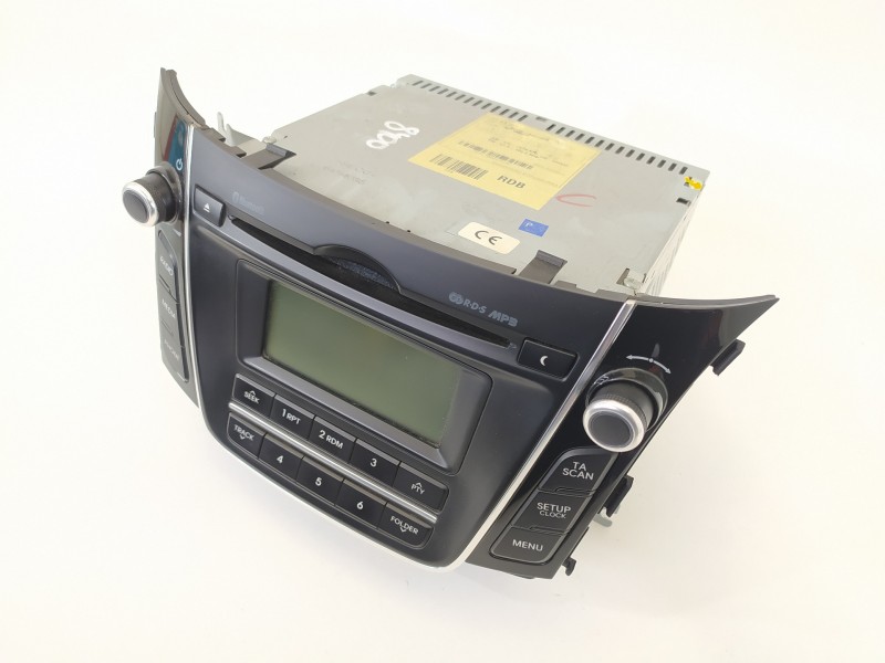 Recambio de sistema audio / radio cd para hyundai i30 (gd) style referencia OEM IAM 96170A6210GU  