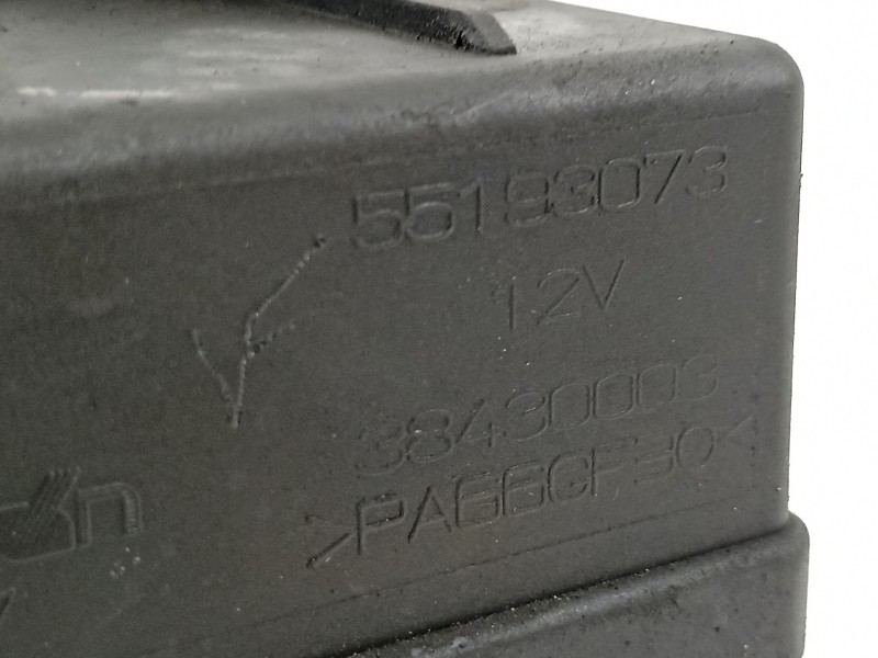 Recambio de caja precalentamiento para peugeot 107 urban referencia OEM IAM 55193073  