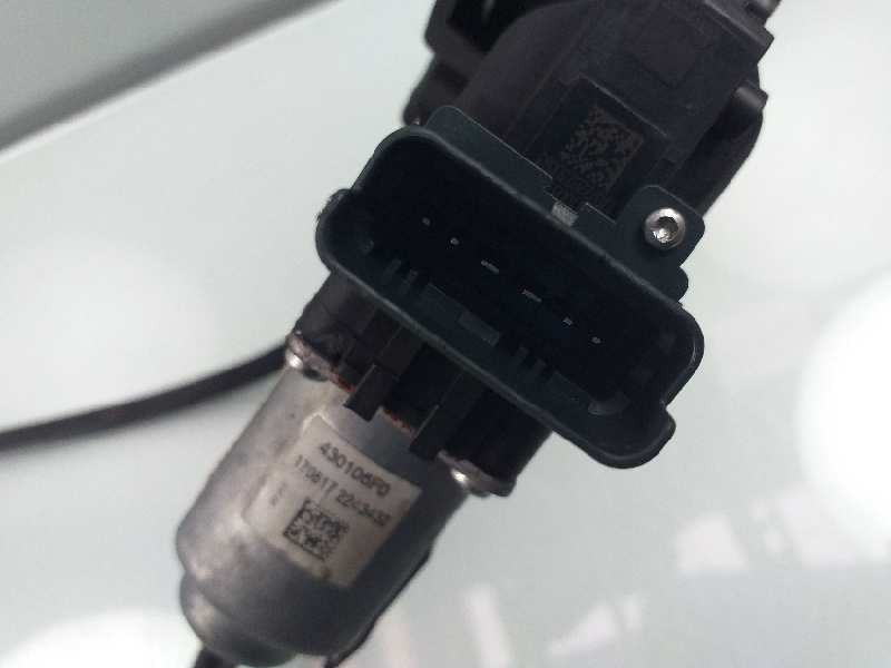 Recambio de elevalunas delantero derecho para renault megane iv berlina 5p zen referencia OEM IAM 807206746R  