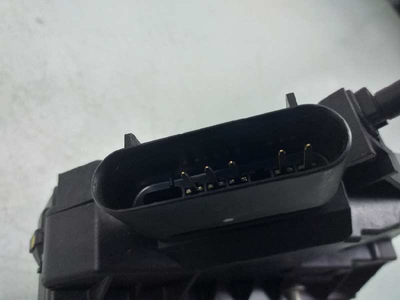 Recambio de cerradura puerta delantera izquierda para ford focus lim. (cb8) trend referencia OEM IAM BM5AA21813AF  