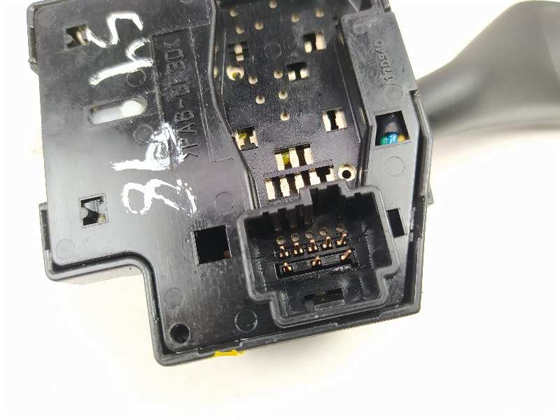 Recambio de mando intermitentes para ford kuga (cbs) titanium referencia OEM IAM 4M5T13335BD  