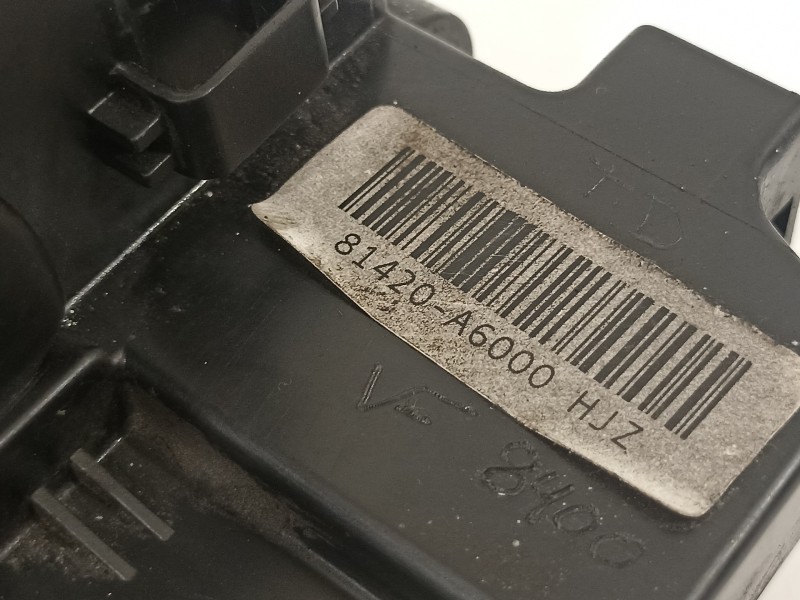 Recambio de cerradura puerta trasera derecha para hyundai i30 (gd) style referencia OEM IAM 81420A6000  