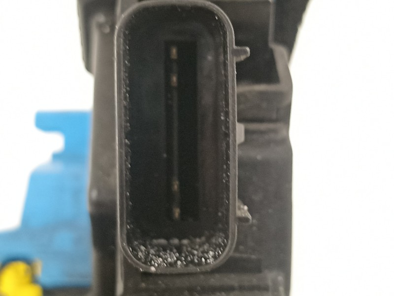 Recambio de cerradura puerta trasera derecha para hyundai i30 (gd) style referencia OEM IAM 81420A6000  