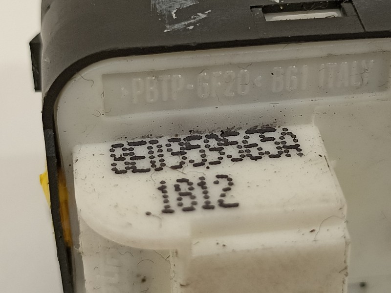 Recambio de mando retrovisor para seat exeo berlina (3r2) reference referencia OEM IAM 8E0959565A  