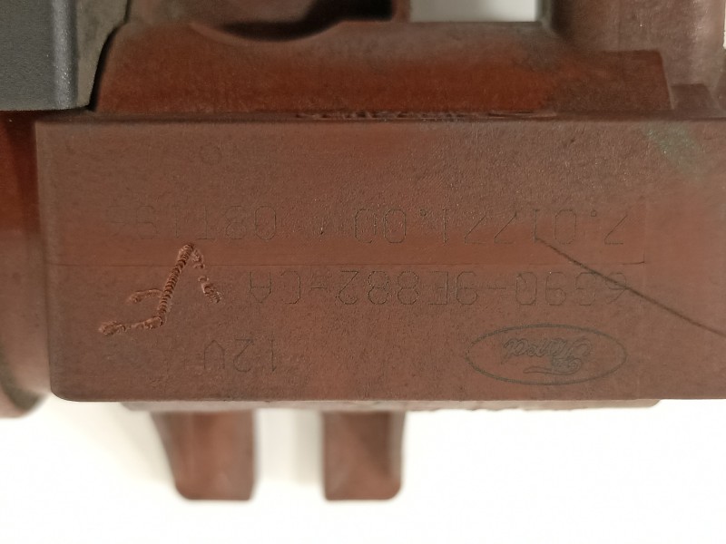 Recambio de valvula aire adicional para ford kuga (cbs) titanium referencia OEM IAM 6G9Q9E882CA  