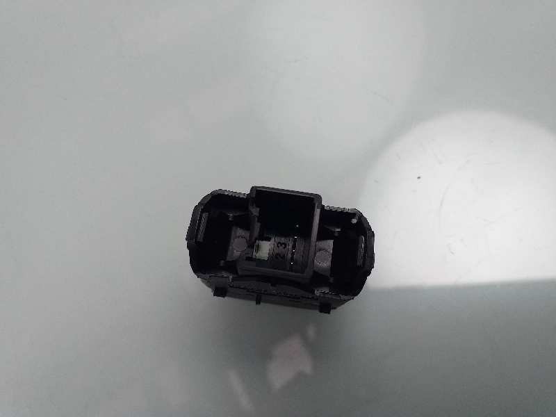 Recambio de mando elevalunas trasero derecho para ford focus lim. (cb8) trend referencia OEM IAM BM5T14529AB  