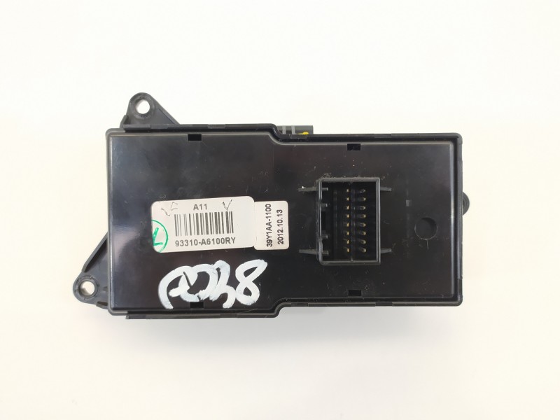 Recambio de mando multifuncion para hyundai i30 (gd) style referencia OEM IAM 93310A6100RY 39Y1AA1100 