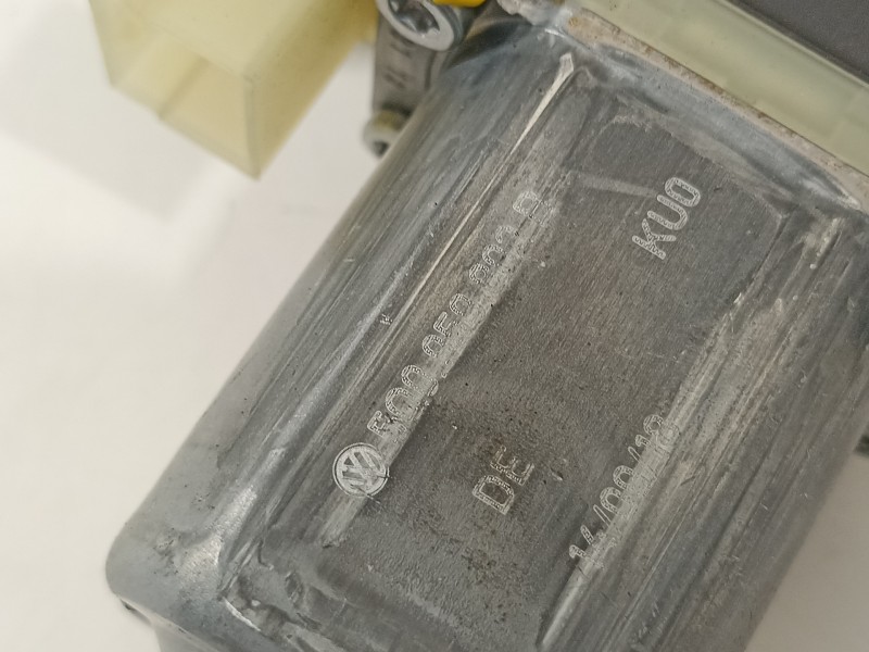 Recambio de elevalunas delantero derecho para seat leon (5f1) cupra 290 referencia OEM IAM 5F4837462D  