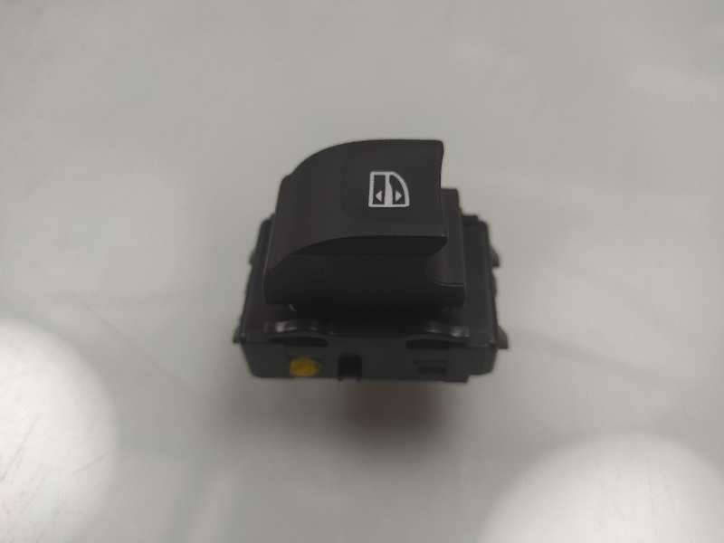 Recambio de mando elevalunas trasero izquierdo para renault latitude privilege referencia OEM IAM 254010003R  