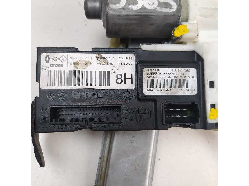 Recambio de elevalunas delantero derecho para renault latitude privilege referencia OEM IAM 807300027R 807210010R 