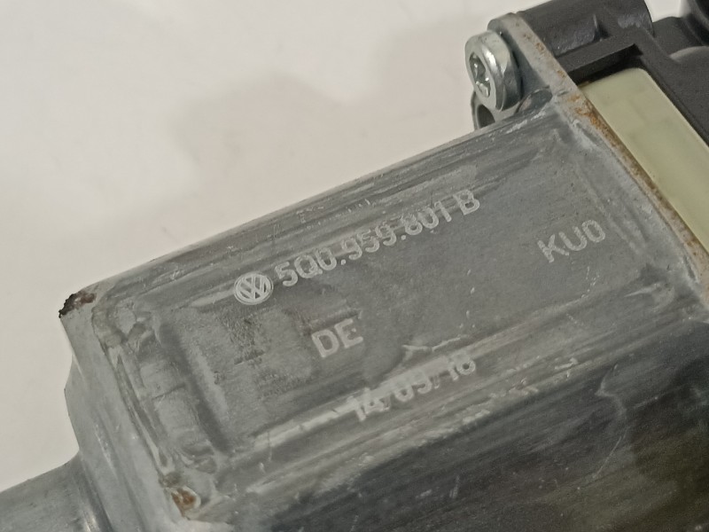 Recambio de elevalunas delantero izquierdo para seat leon (5f1) cupra 290 referencia OEM IAM 5F4837461D  0130822717