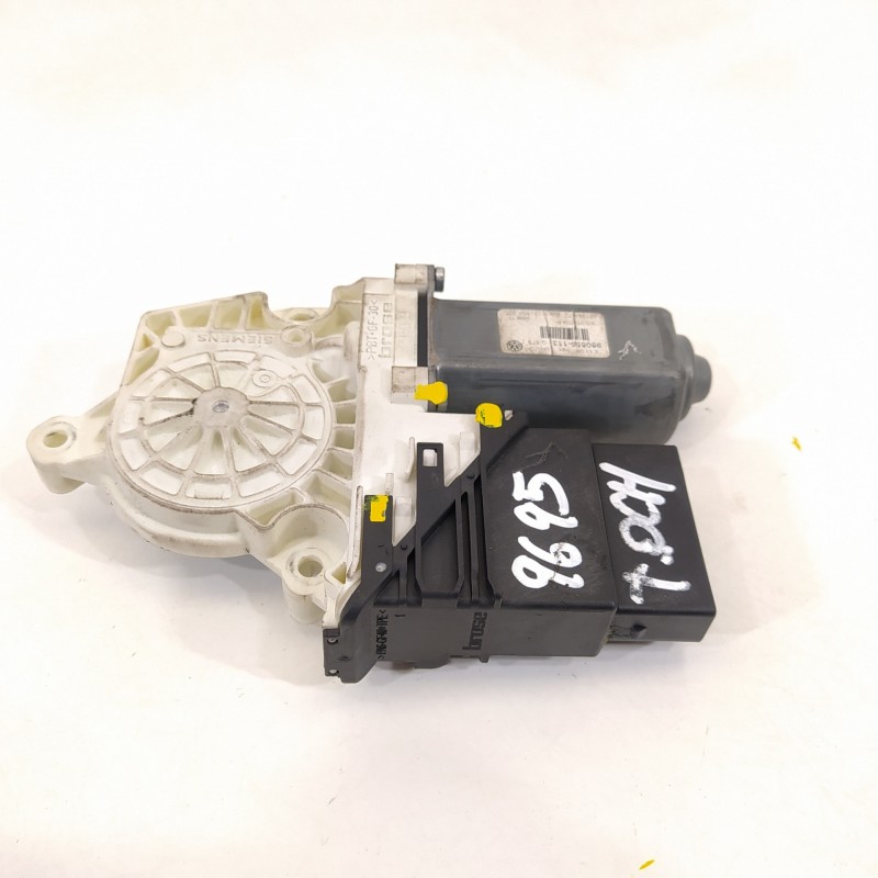 Recambio de motor elevalunas trasero derecho para volkswagen passat berlina (3c2) advance referencia OEM IAM 1K0959704P  