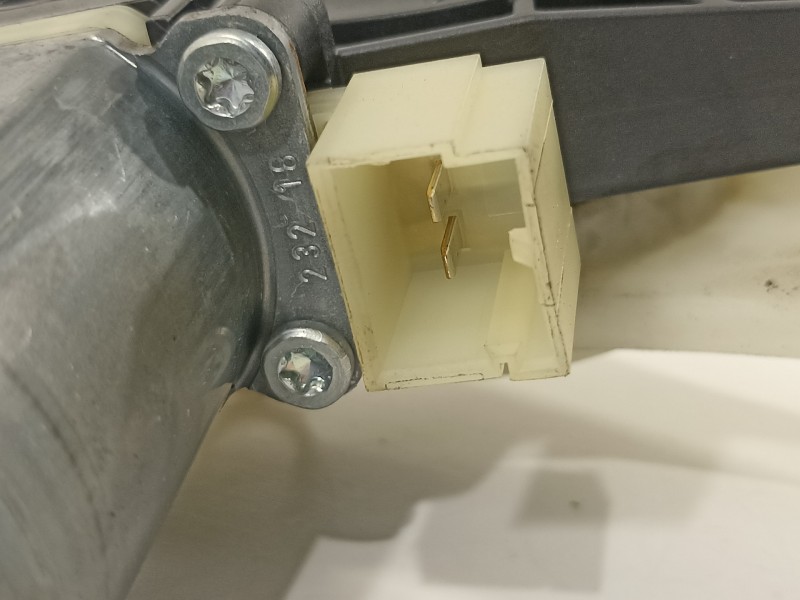 Recambio de elevalunas delantero izquierdo para seat leon (5f1) cupra 290 referencia OEM IAM 5F4837461D  0130822717