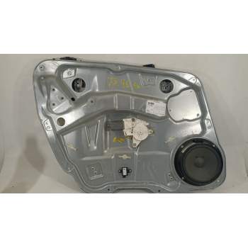 ELEVALUNAS DELANTERO IZQUIERDO A1648209385 A1647600134 A2514401813