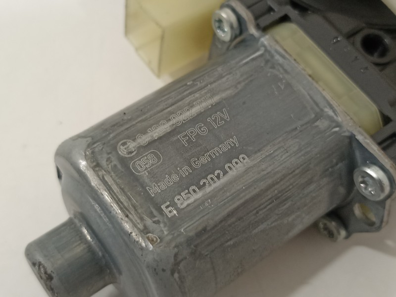 Recambio de elevalunas delantero izquierdo para seat leon (5f1) cupra 290 referencia OEM IAM 5F4837461D  0130822717