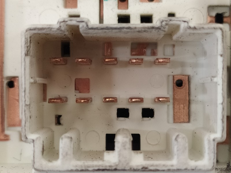 Recambio de mando retrovisor para hyundai i30 (gd) style referencia OEM IAM 39Y4811110  