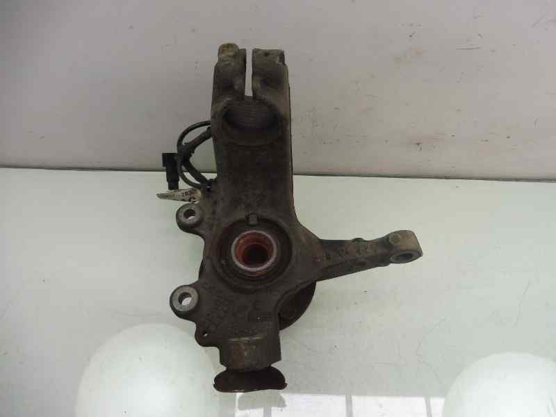 Recambio de mangueta delantera derecha para ford focus c-max (cap) trend (d) referencia OEM IAM 3M51-3K170  