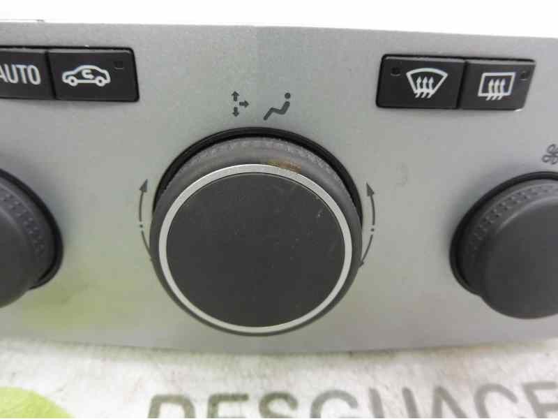 Recambio de mando climatizador para opel zafira b cosmo referencia OEM IAM 13122962  