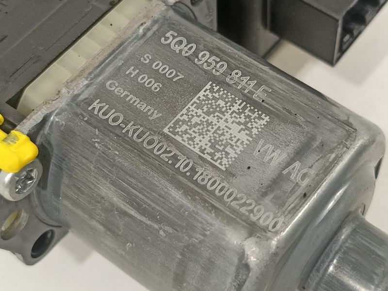 Recambio de elevalunas trasero izquierdo para seat leon (5f1) cupra 290 referencia OEM IAM 5F4839461C 5Q0959811E 