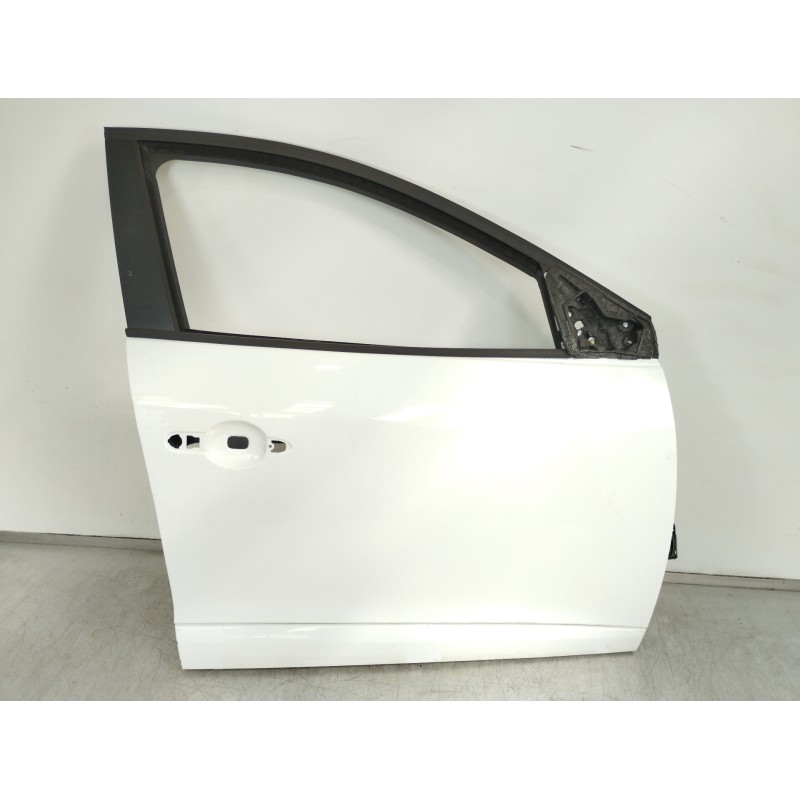 Recambio de puerta delantera derecha para renault megane iii berlina 5 p business referencia OEM IAM 801009742R  