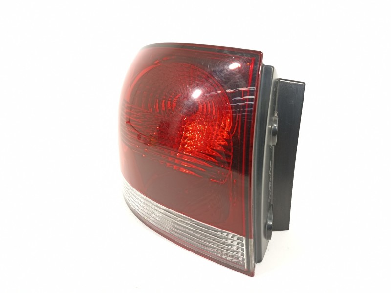 Recambio de piloto trasero izquierdo para volkswagen touareg (7l6) v6 tdi individual referencia OEM IAM 7L6945095R  