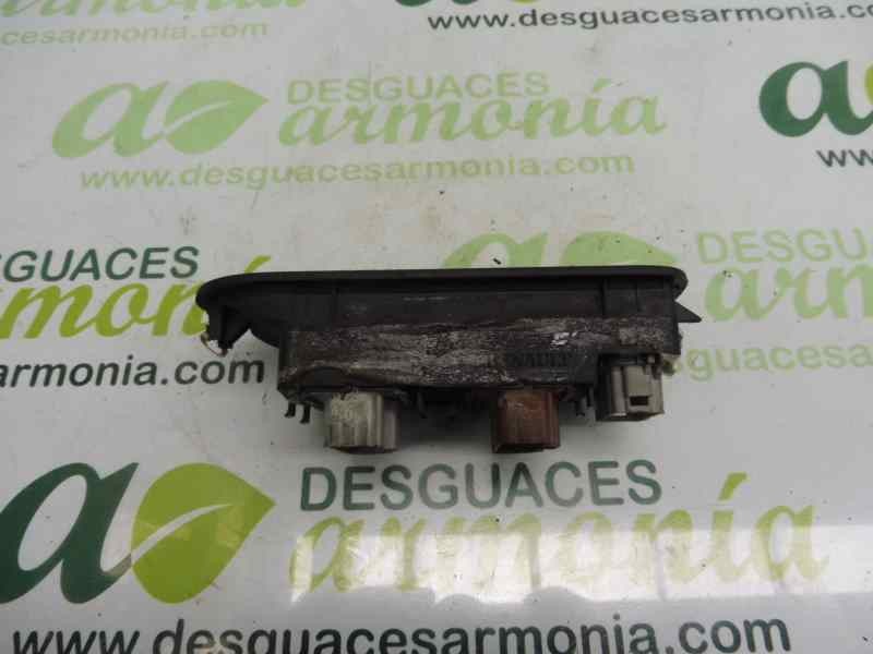 Recambio de mando elevalunas delantero izquierdo para renault scenic ii grand luxe dynamique referencia OEM IAM 156018070  