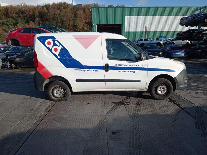 opel combo furgón/monospace (x12) del año 2013