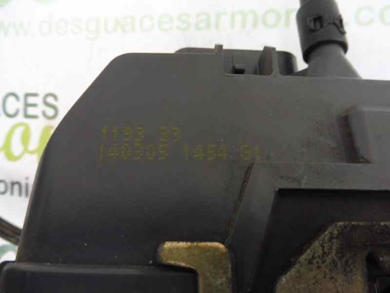 Recambio de cerradura puerta trasera izquierda para renault scenic ii grand luxe dynamique referencia OEM IAM 8200119333  