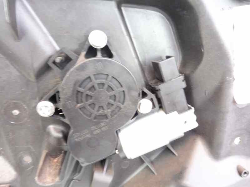 Recambio de elevalunas delantero izquierdo para mazda 6 berlina (gg) 2.0 active (5-ptas.) referencia OEM IAM GJ6A5997XS GJ6A5958