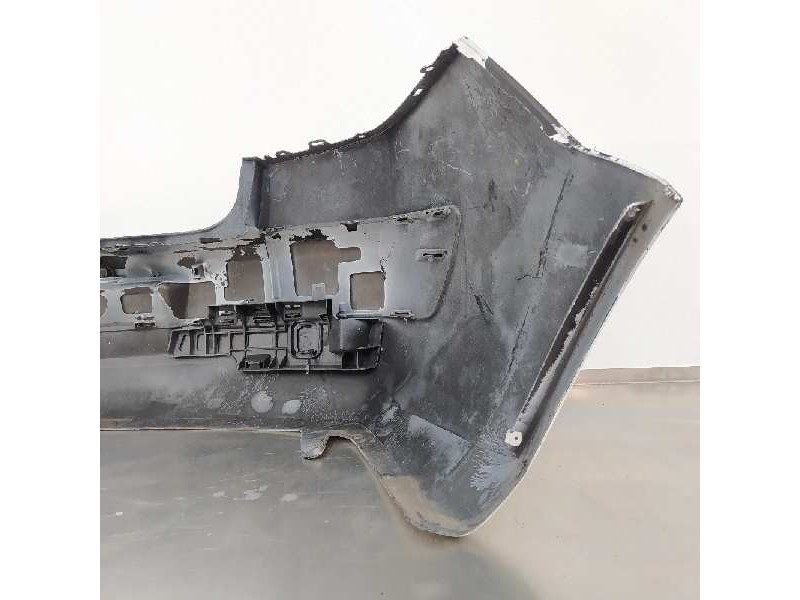 Recambio de paragolpes trasero para renault megane ii classic berlina expression referencia OEM IAM 8200238323  