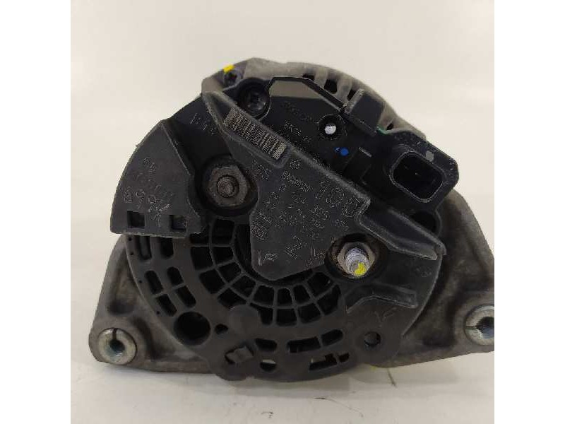 Recambio de alternador para opel corsa d sport referencia OEM IAM 95520021  