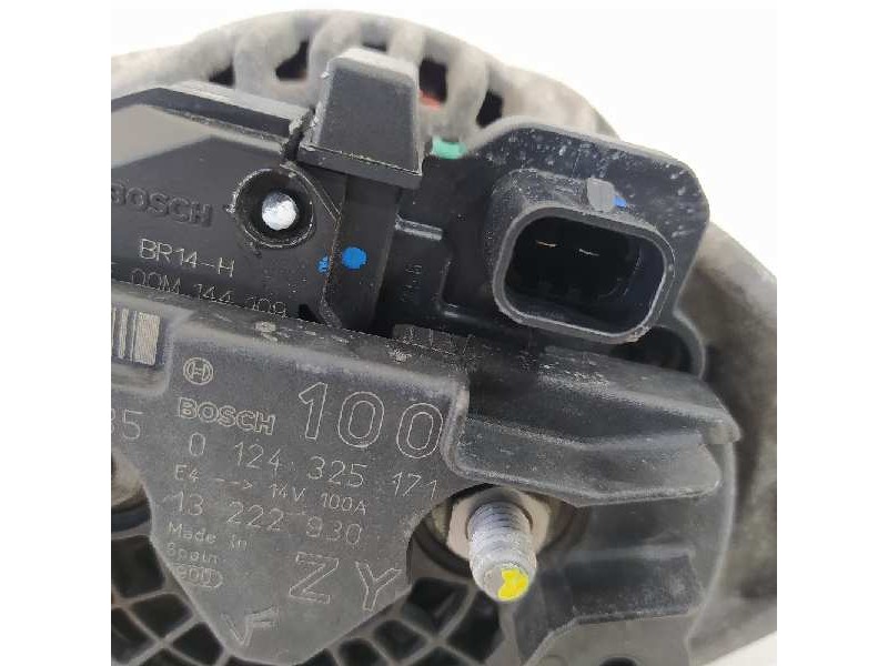 Recambio de alternador para opel corsa d sport referencia OEM IAM 95520021  