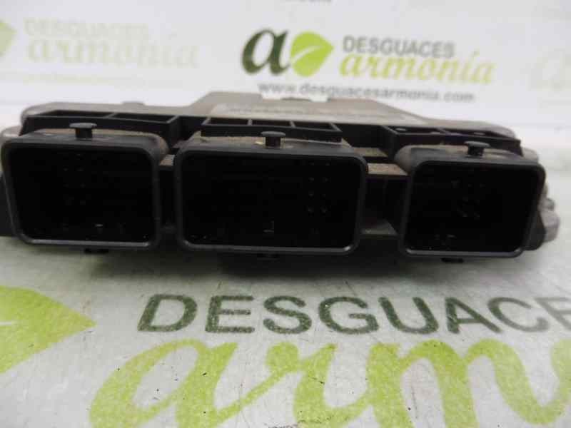 Recambio de centralita motor uce para renault laguna ii (bg0) pack authentique referencia OEM IAM 8200311539 8200440204 02810119