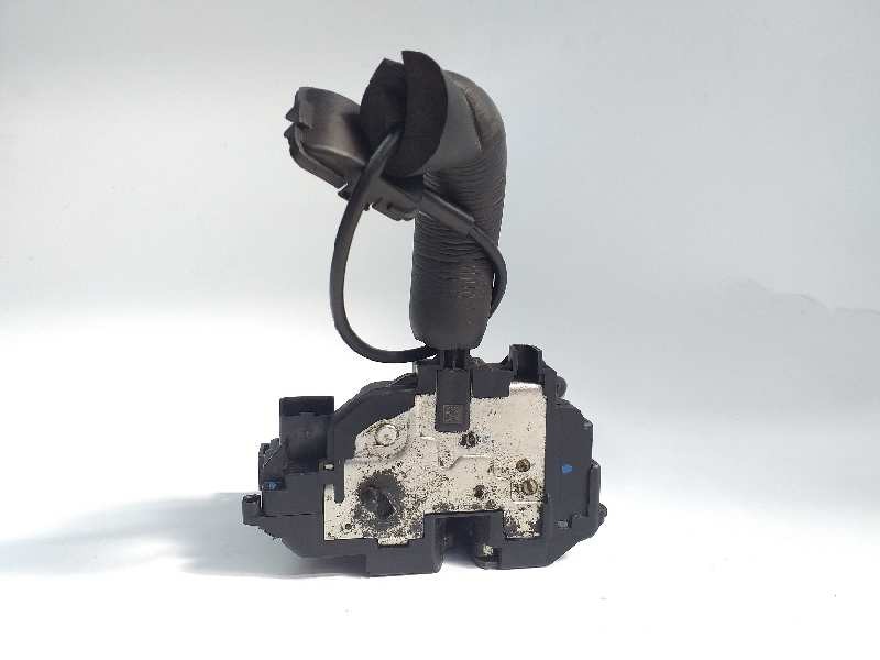 Recambio de cerradura puerta trasera derecha para renault megane iii berlina 5 p business referencia OEM IAM 825020001R  