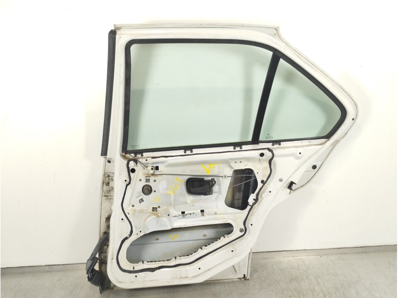 Recambio de puerta trasera derecha para bmw serie 3 berlina (e36) 318i referencia OEM IAM   