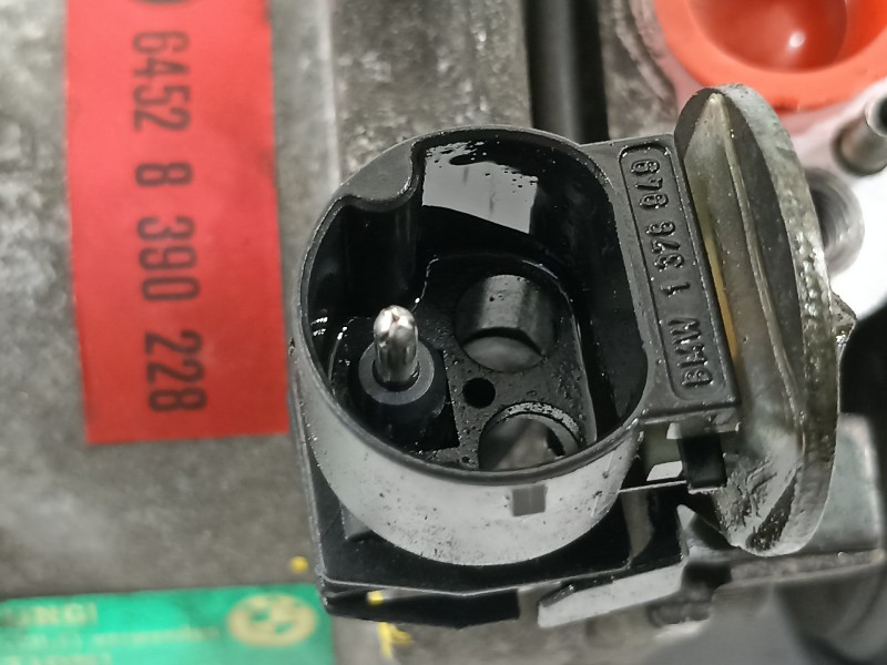 Recambio de compresor aire acondicionado para bmw serie 3 berlina (e36) 318i referencia OEM IAM 64528390228  