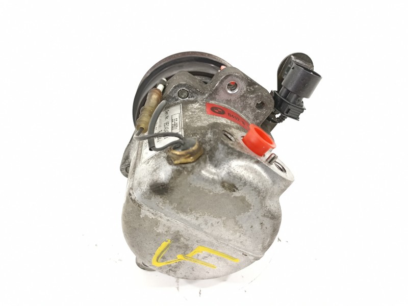 Recambio de compresor aire acondicionado para bmw serie 3 berlina (e36) 318i referencia OEM IAM 64528390228  