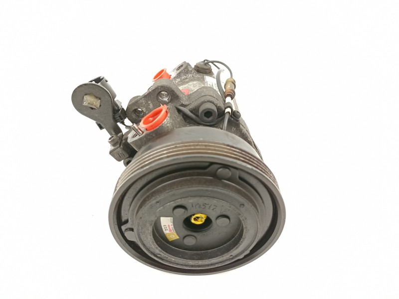 Recambio de compresor aire acondicionado para bmw serie 3 berlina (e36) 318i referencia OEM IAM 64528390228  