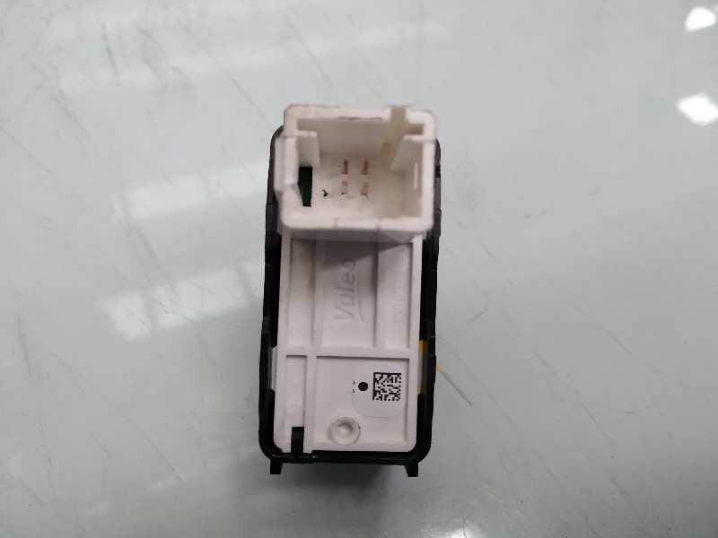 Recambio de mando elevalunas trasero izquierdo para citroën c3 elle referencia OEM IAM 96762292ZD  