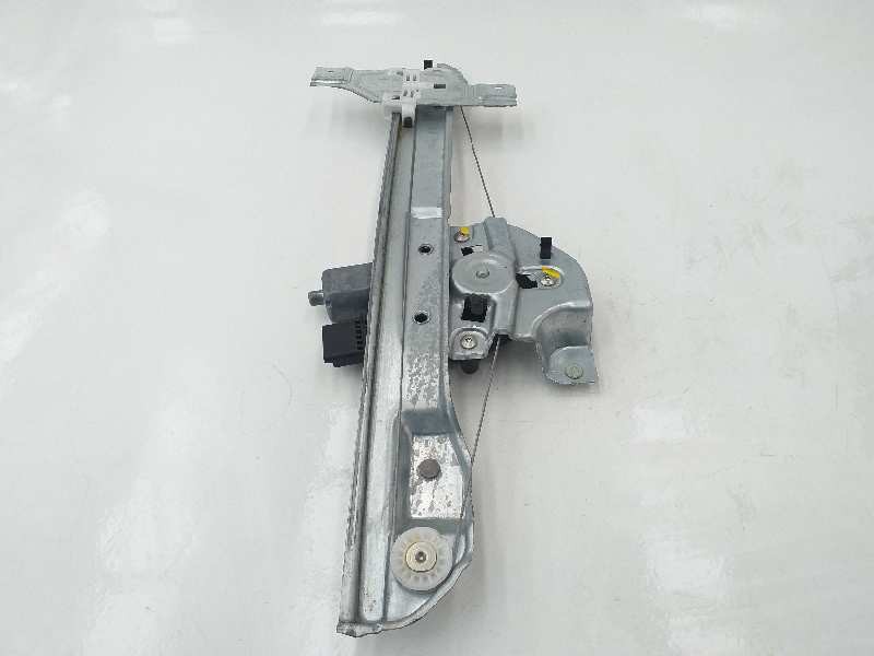 Recambio de elevalunas delantero derecho para citroën c3 elle referencia OEM IAM 9812081580 9813093380 0130824100