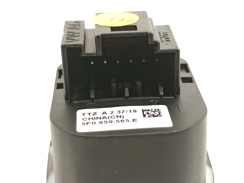 Recambio de mando retrovisor para seat leon (5f1) cupra 290 referencia OEM IAM 5F0959565E  