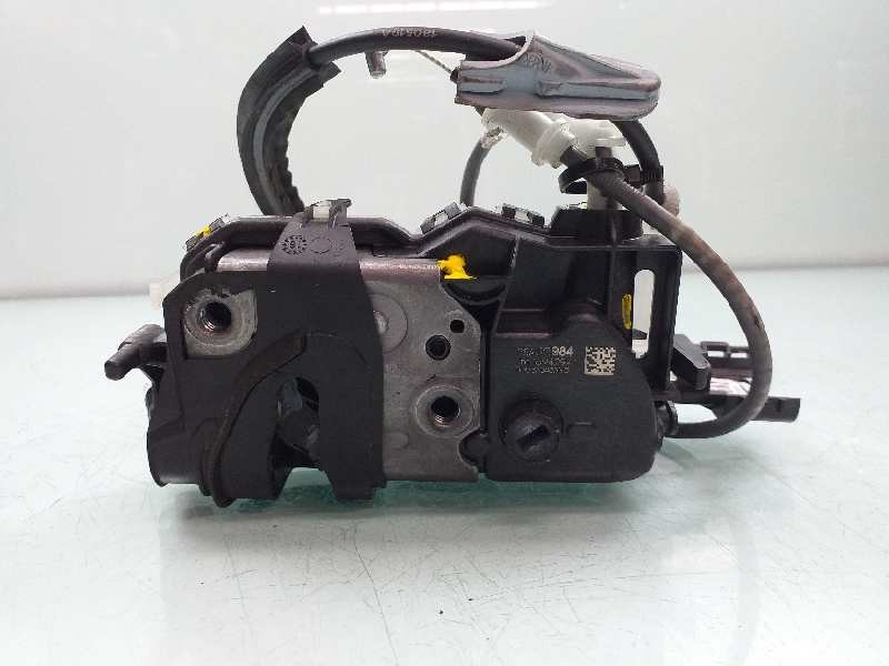 Recambio de cerradura puerta trasera derecha para citroën c3 elle referencia OEM IAM 123984  