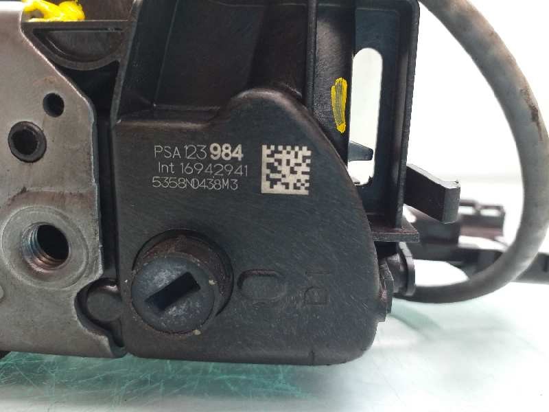 Recambio de cerradura puerta trasera derecha para citroën c3 elle referencia OEM IAM 123984  