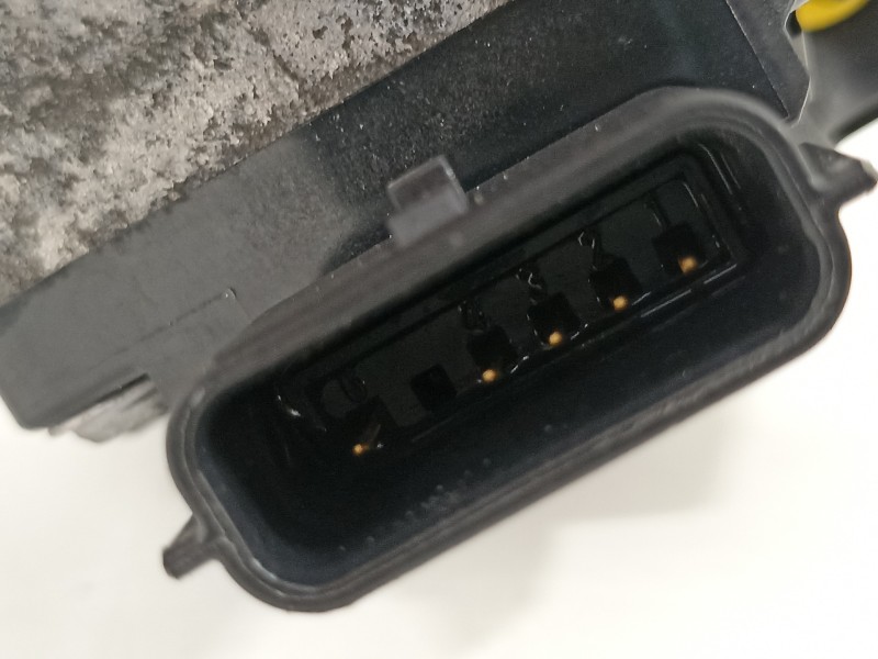 Recambio de valvula egr para renault express rjk/fd0/ab6ua1ec2110 referencia OEM IAM 147101423R  