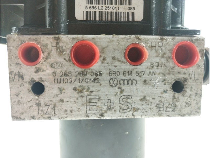 Recambio de abs para volkswagen polo (6r1) advance referencia OEM IAM 6R0907379BC 6R0614517AN 