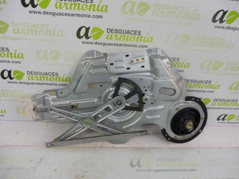 Recambio de elevalunas delantero derecho para kia cerato 2.0 ex familiar (5-ptas.) referencia OEM IAM 824802F020  
