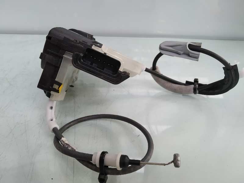 Recambio de cerradura puerta trasera izquierda para citroën c3 elle referencia OEM IAM 123985  