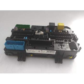 CAJA RELES / FUSIBLES 13222173 